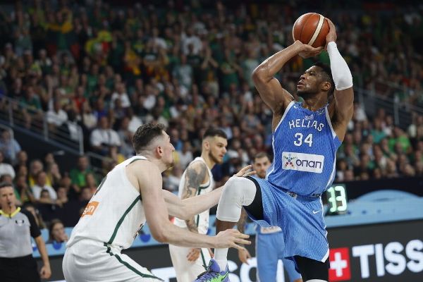 Antetokounmpo has Greece in EuroBasket semis; to face Turkey