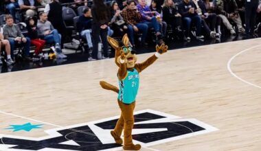 San Antonio Spurs launch pro-arena campaign ahead of November ballot question