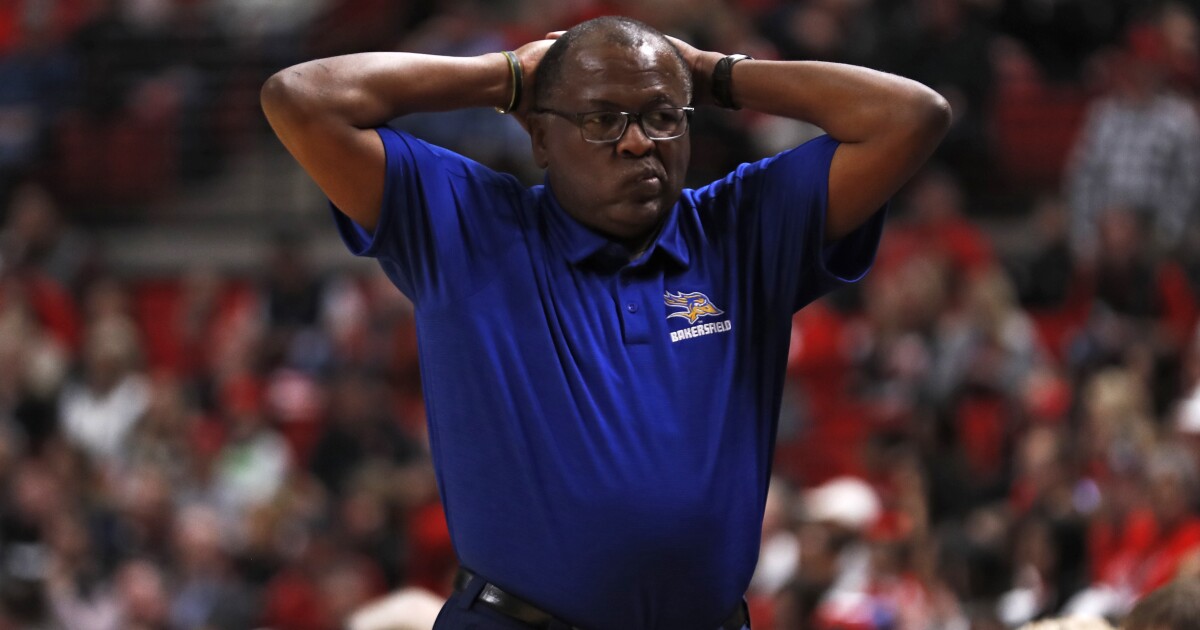 CSUB Men's Basketball Head Coach Rod Barnes steps down