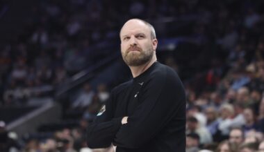 Grizzlies fire coach Taylor Jenkins