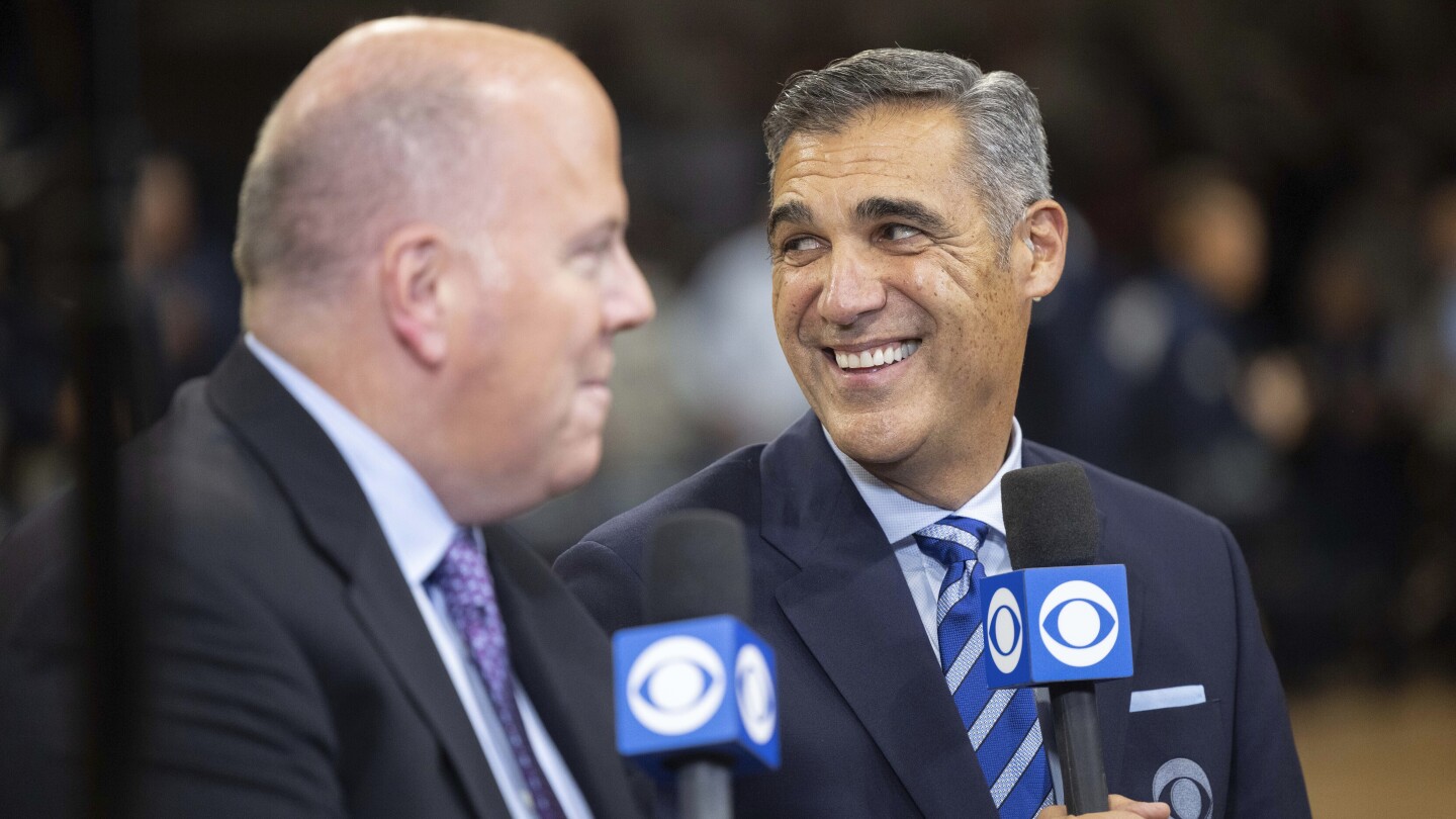 Jay Wright steps away from TV analyst role to focus on Villanova position