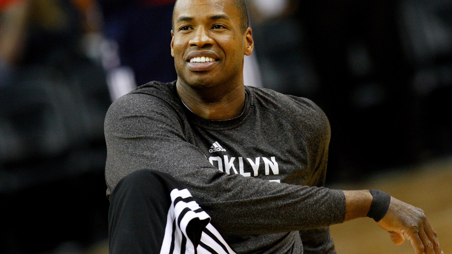 Former NBA player Jason Collins undergoing treatment for brain tumor