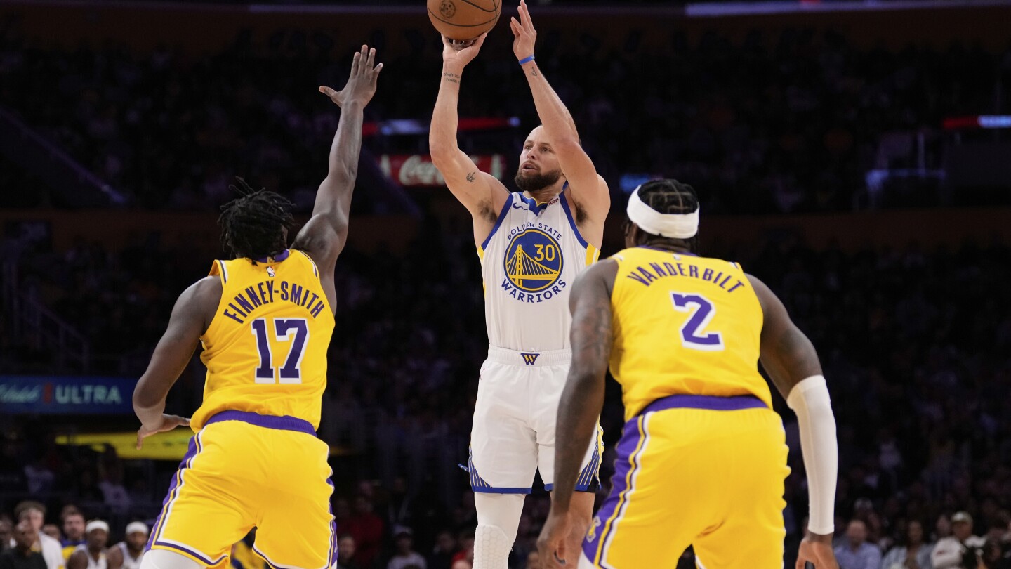 Curry scores 37 points and Warriors beat Lakers 123-116 in a potential first-round playoff preview