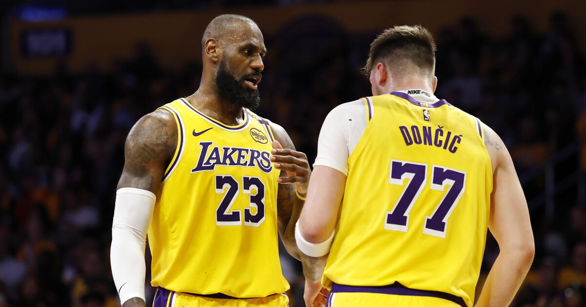 Lakers set to open training camp: Five storylines to follow