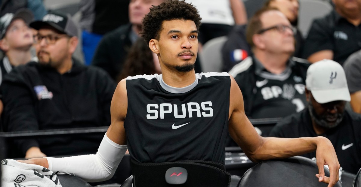 Open Thread: Victor Wembanyama makes a cameo in “Futurama”