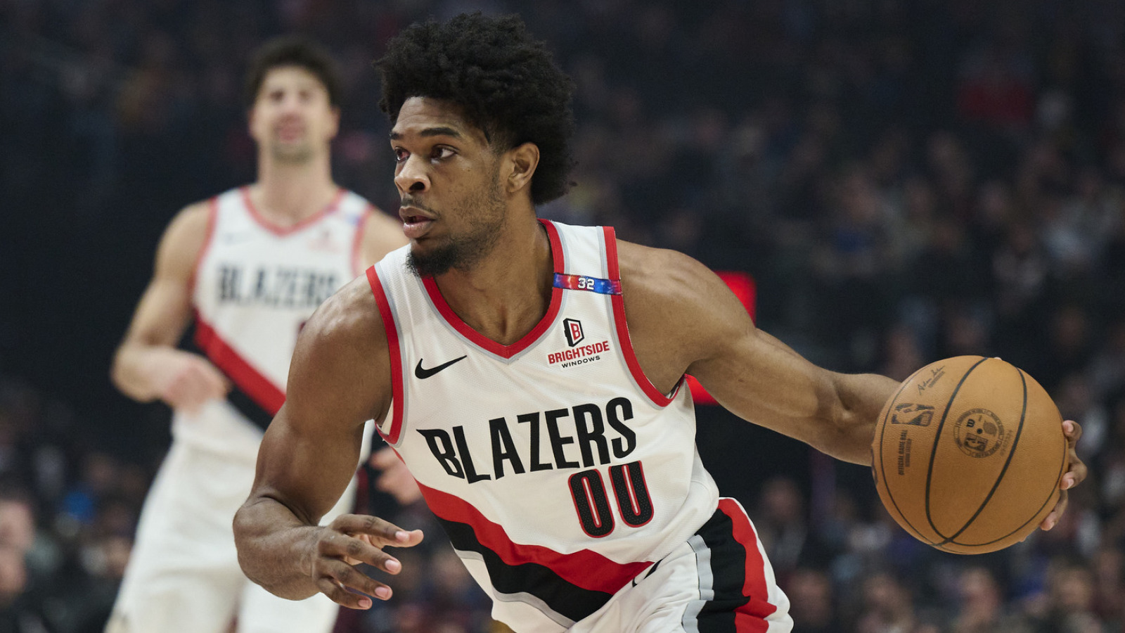 Young Trail Blazers guard suffers torn left hamstring