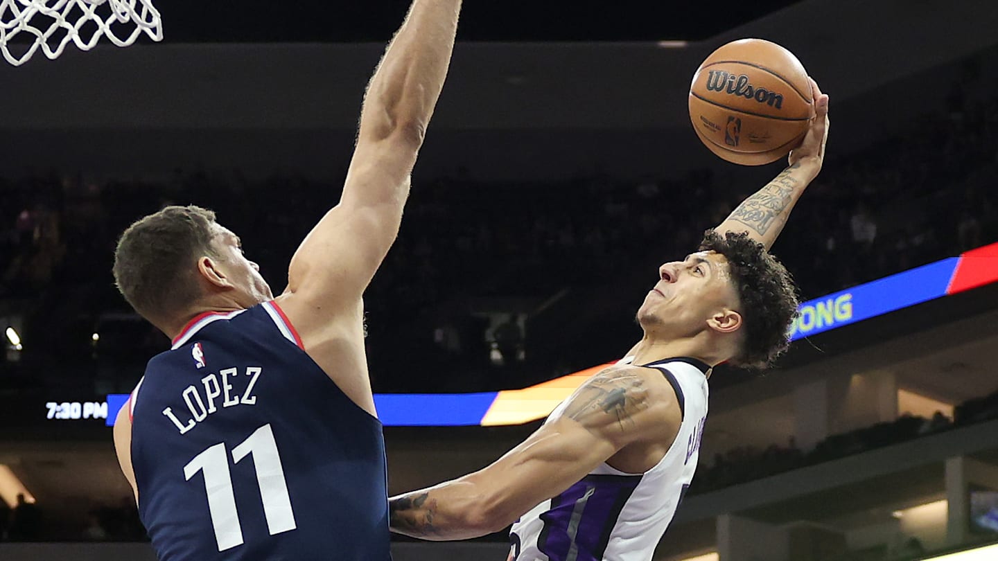 Los Angeles Clippers v Sacramento Kings