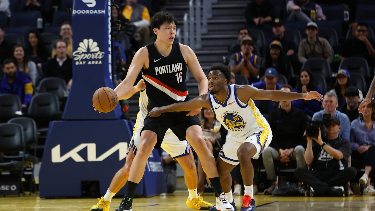Portland Trail Blazers v Golden State Warriors