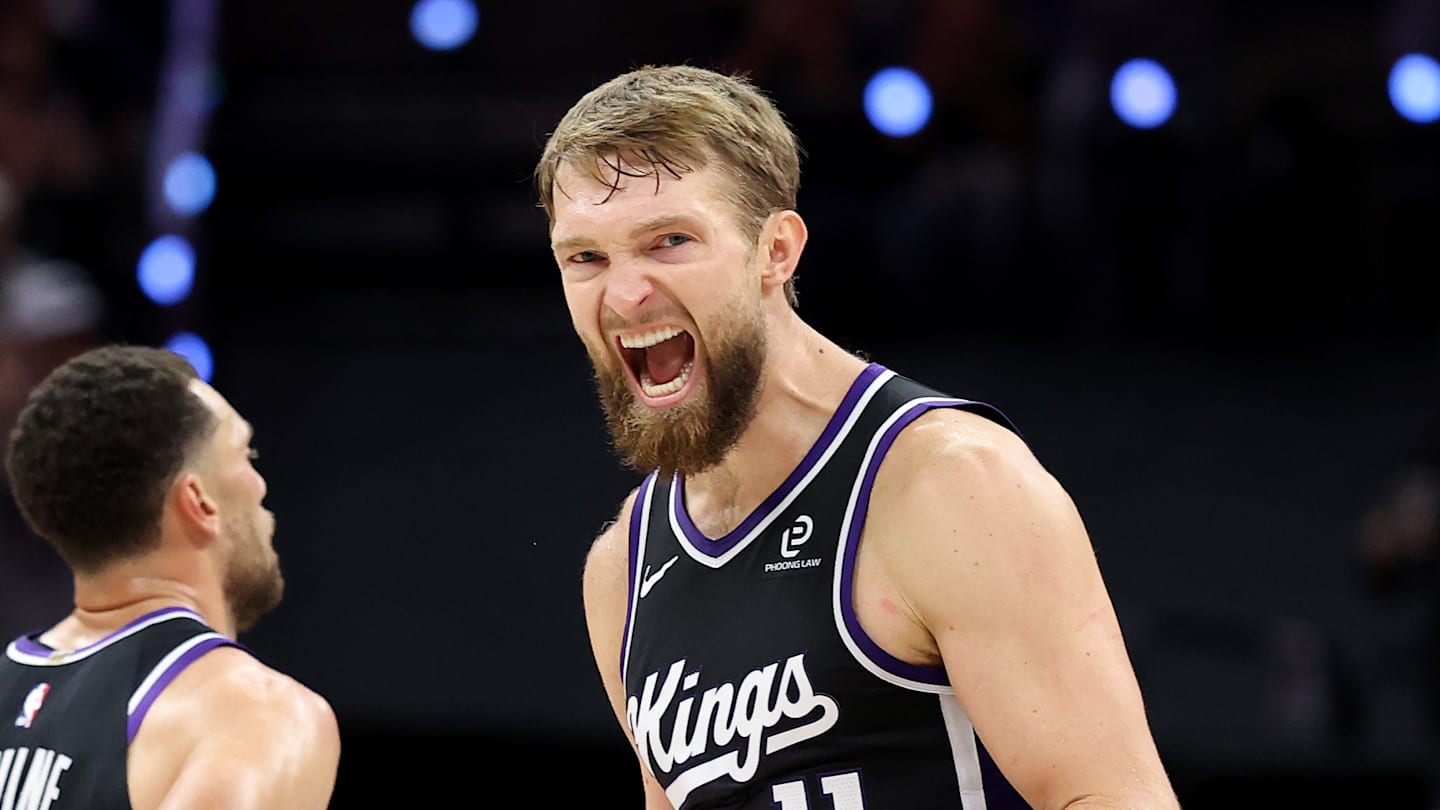 Utah Jazz v Sacramento Kings