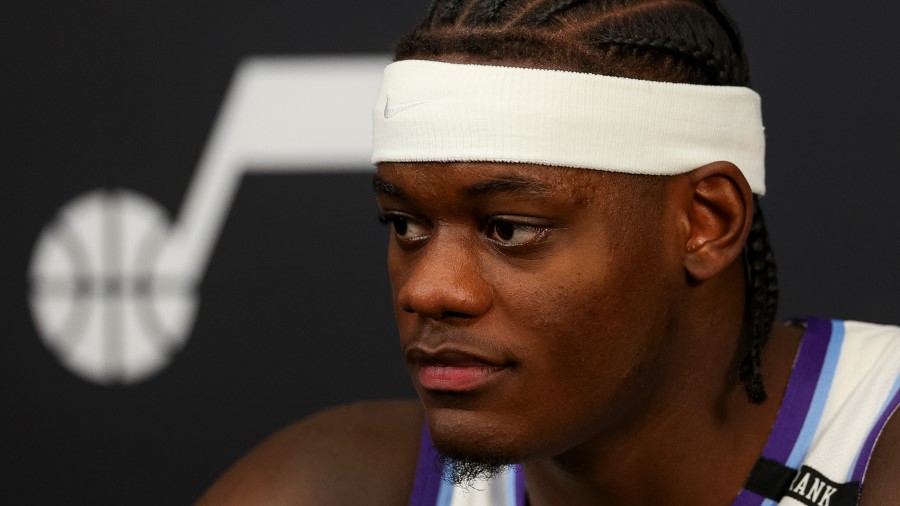 Utah Jazz forward Taylor Hendricks (0)