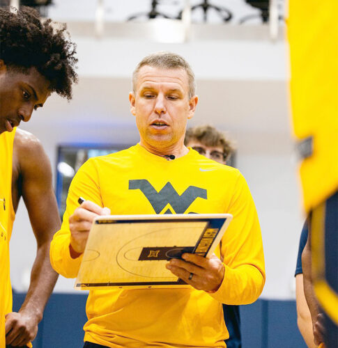 Floyd set to step in at point guard for WVU | News, Sports, Jobs