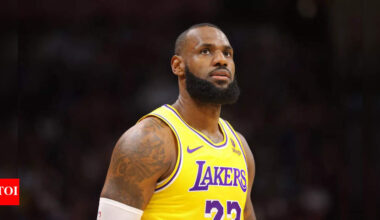 Los Angeles Lakers get no easy days as JJ Redick demands sprinting, crashing and pure physical dominance | NBA News