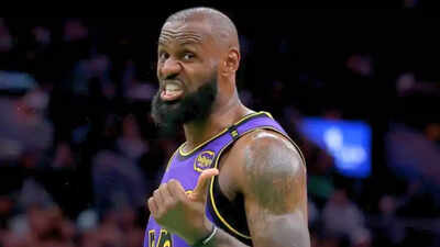 LeBron James Injury Report for Preseason Game 1: Is the Los Angeles Lakers Star Playing Tonight Against the Golden State Warriors? (October 5, 2025)