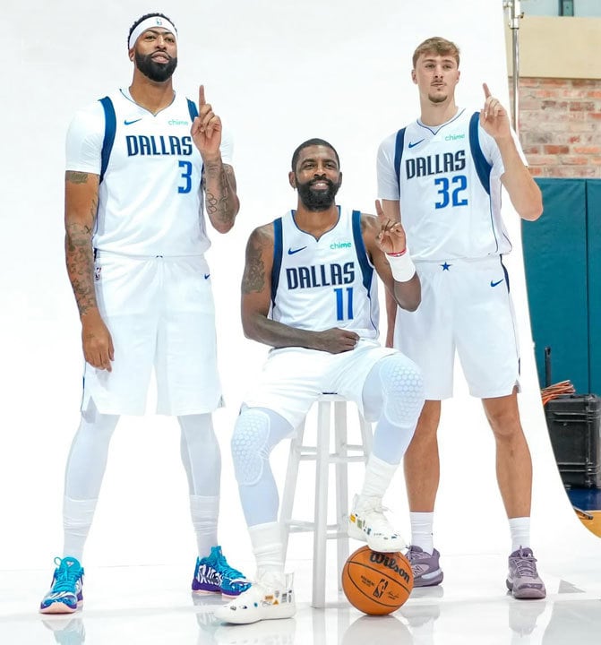 Anthony Davis, Kyrie Irving, Cooper Flagg Anthony Davis, Kyrie Irving, Cooper Flagg