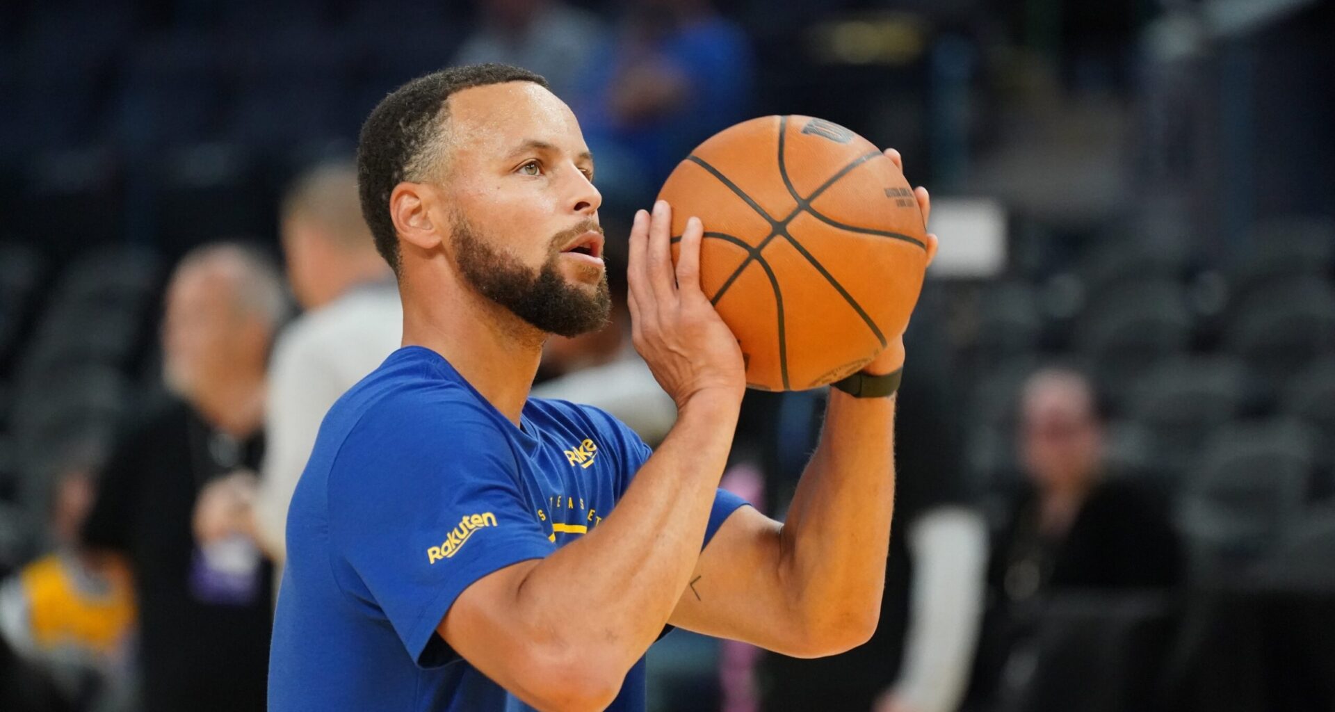 Stephen Curry Heaps Praise on ‘Championship Caliber Player’ Al Horford