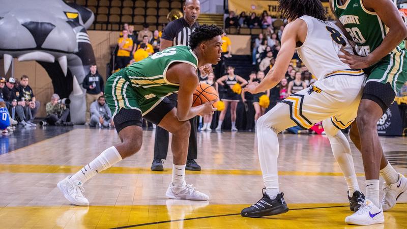 Raiders picked seventh in #HLMBB preseason poll