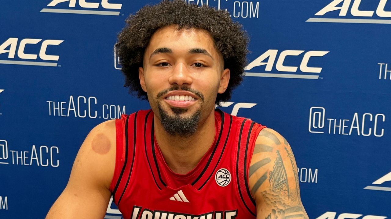 Expectations high as Louisville looks to build on Year 1 success under coach Pat Kelsey