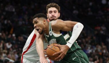 Giannis Antetokounmpo says he’s locked in on Bucks, for now
