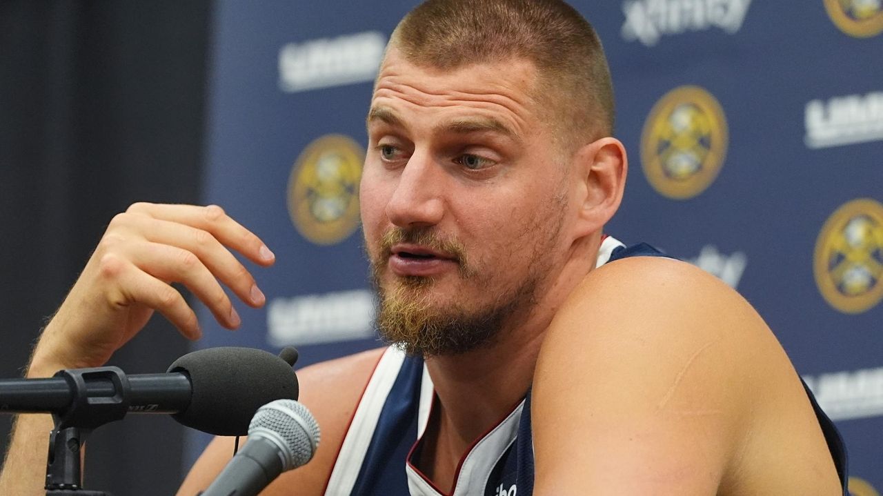 NBA GMs overwhelmingly pick Thunder to repeat as champions, Jokic for MVP