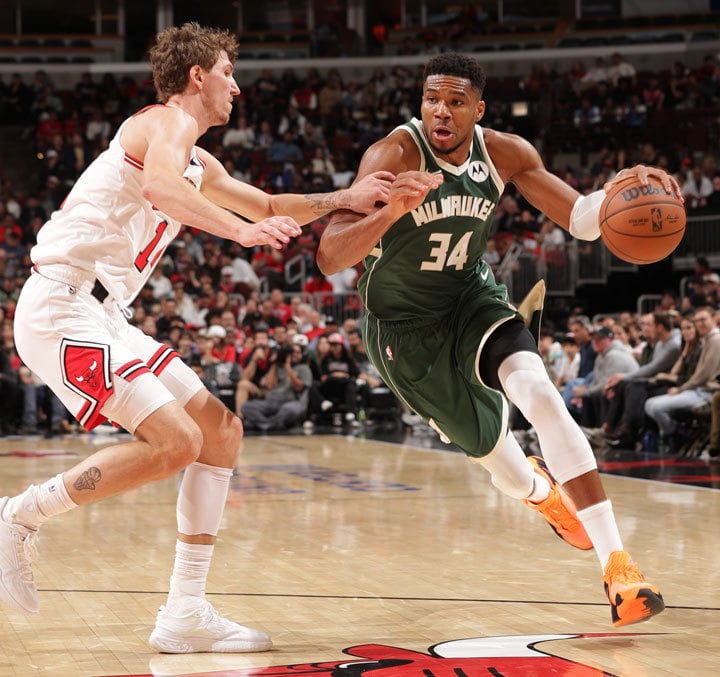 Giannis Antetokounmpo Giannis Antetokounmpo