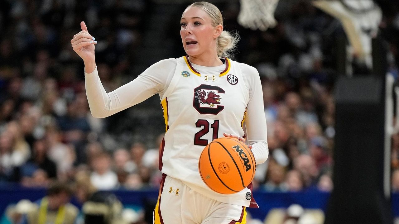 South Carolina star forward Chloe Kitts to miss entire season with torn ACL