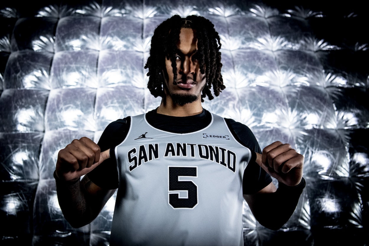 San Antonio Spurs unveil new jersey design ahead of home opener