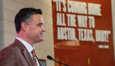 Media not impressed by Texas basketball, Sean Miller