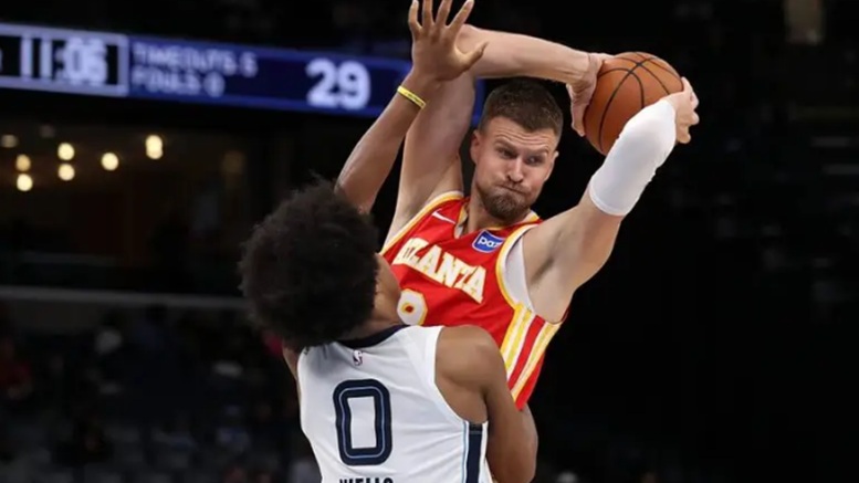 NBA Notes: Hawks, Kristaps Porzingis, Suns, Jalen Green, Hornets