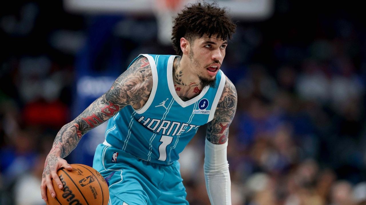 LaMelo Ball, Hornets look to stay healthy, reach playoffs for first time in 10 seasons