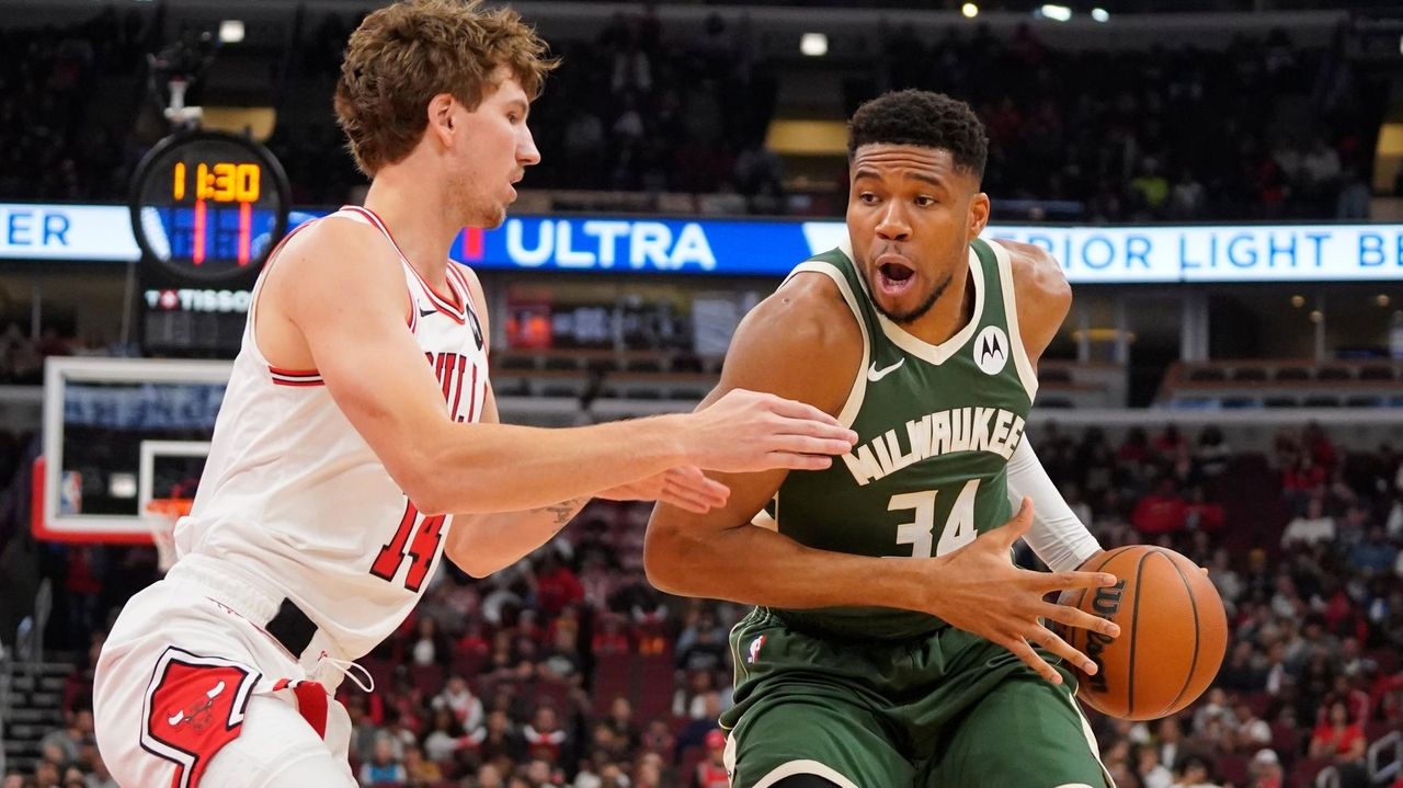 Bucks get younger as they try to maximize Antetokounmpo's playmaking ability