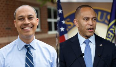 Hakeem Jeffries defends Jay Jones despite 'two bullets' text revelation, other scandals