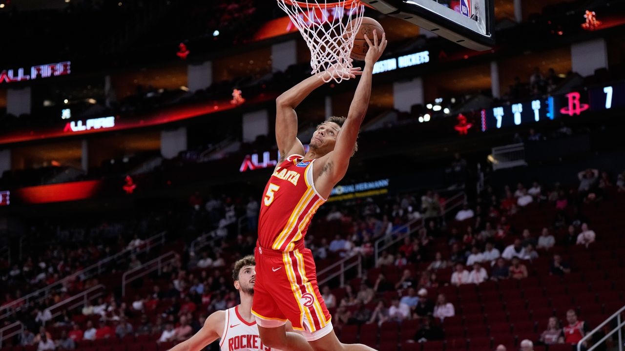 Hawks defensive standout Dyson Daniels agree to 4-year, $100 million extension, AP source says