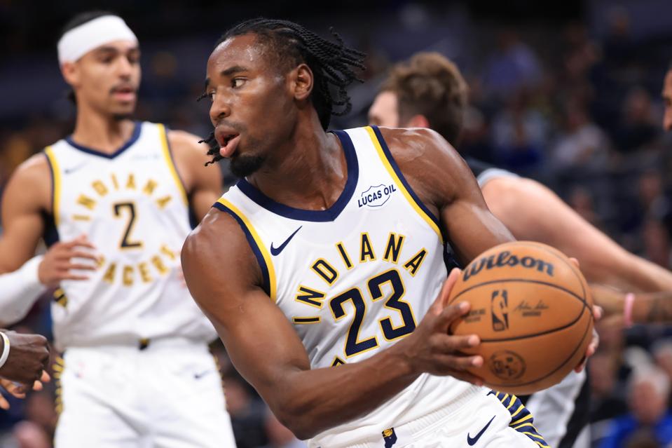 San Antonio Spurs v Indiana Pacers