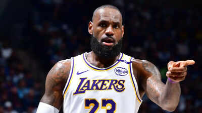 Why did LeBron James miss out on playing against Golden State Warriors? Latest update on Los Angeles Lakers stars absence