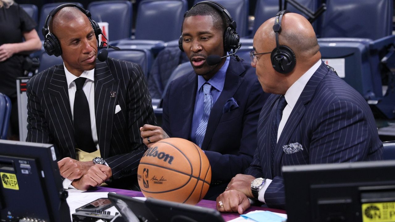 NBA's return to NBC averages 5.61M viewers, most-watched October opening night in 15 years