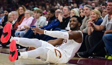 Mitchell scores 24, Mobley goes perfect at free throw line as Cavaliers edge Bucks 118-113