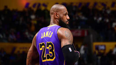 Is LeBron James playing tonight vs Portland Trail Blazers? Latest update on the Los Angeles Lakers star's injury report (October 27, 2025)