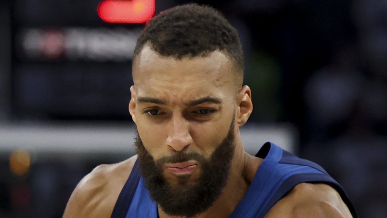 Timberwolves Trade Idea Dumps Rudy Gobert for Two-Way Center