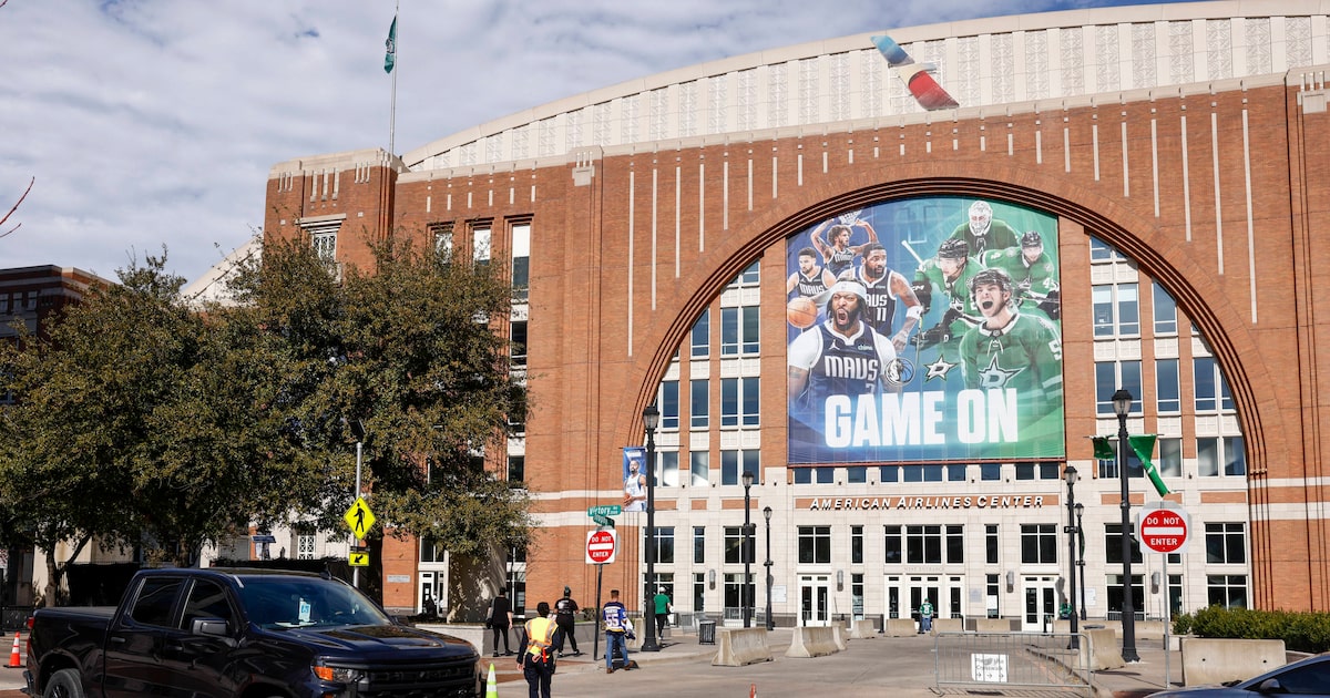 What we know about yearlong breakdown between Mavericks, Stars