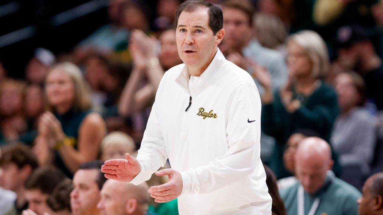 Baylor goes into Scott Drew's 23rd season with a completely new roster