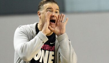 Matthew Mitchell returns to coaching, takes over Houston women's program in wide open Big 12