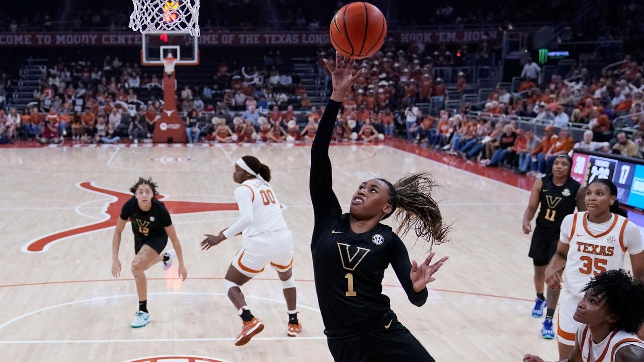 Mikayla Blakes ready for more with No. 19 Vanderbilt after amazing freshman season