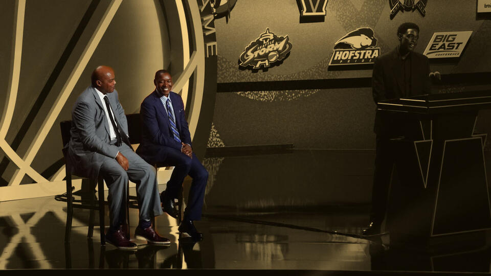 "They went from an all-offensive team to a defensive team" - Charles Barkley was shocked when the Pistons changed their identity despite having Isiah Thomas