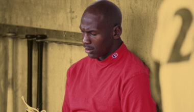 "I've been set up to this image that I feel I have to live up to" - Michael Jordan confided to Bulls reporter about pressures of being face on NBA