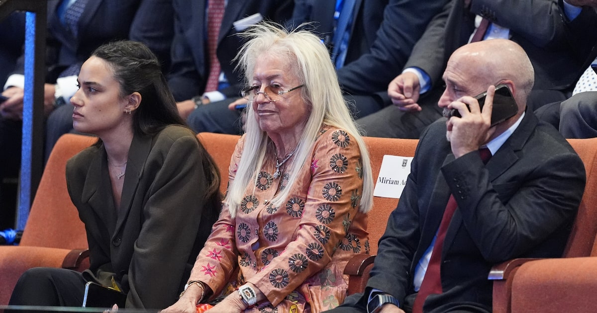 Dallas Mavs owner Miriam Adelson praised by Trump before Israeli parliament