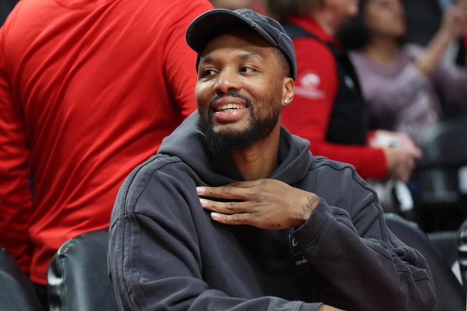 Damian Lillard’s Bold 3-Word Message to Anthony Edwards Goes Viral