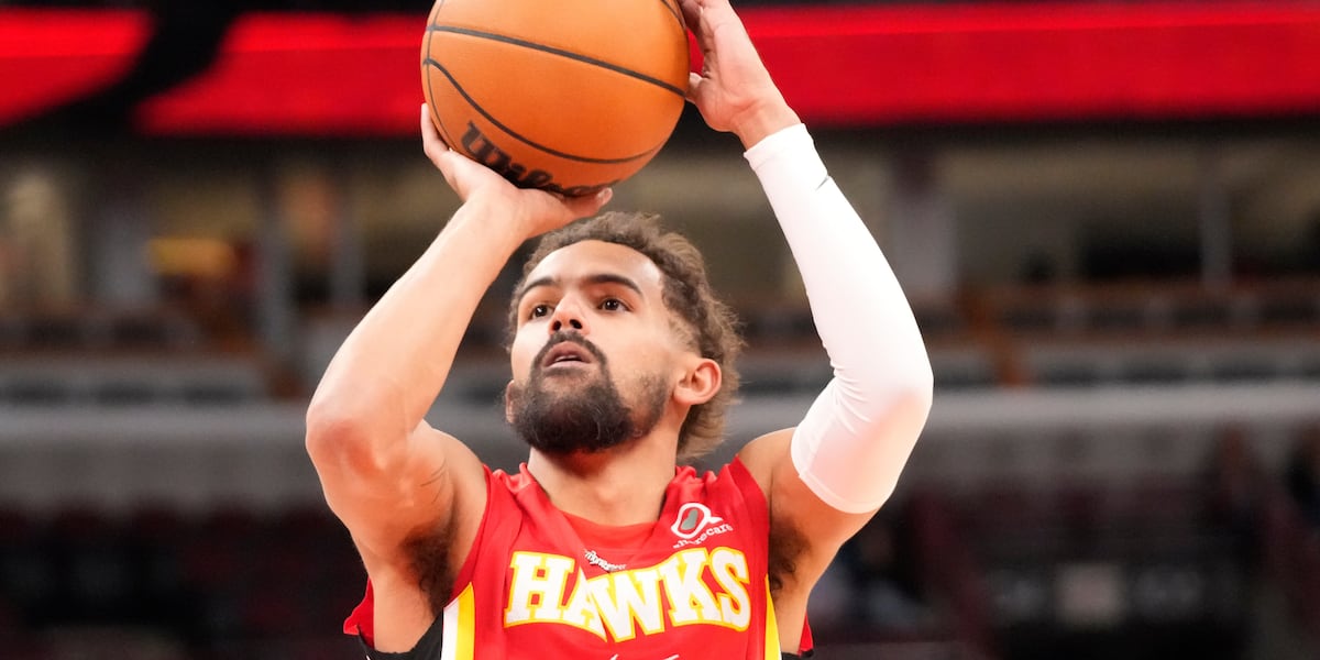 Hawks’ Trae Young exits game vs. Nets with knee sprain