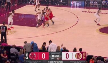 Peacock's NBA debut broadcast leaves fans frustrated for two reasons - Basketball - Sports