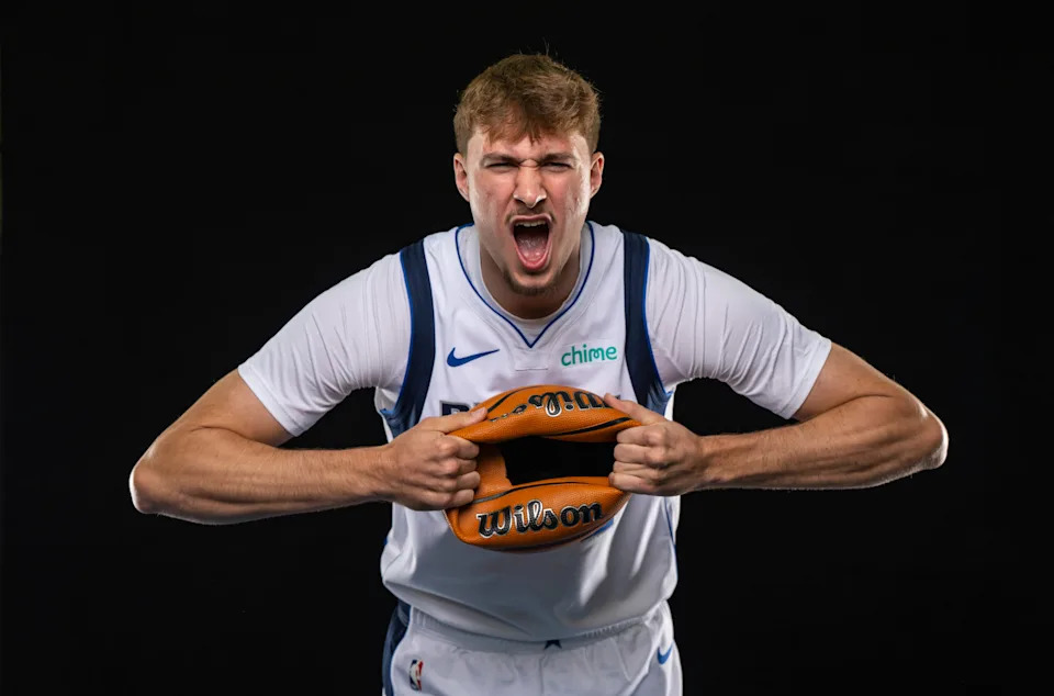 Sep 29, 2025; Dallas, TX, USA; Dallas Mavericks forward Cooper Flagg (32) poses for a photo during the Mavericks 2025 media day at the American Airlines Center. Mandatory Credit: Jerome Miron-Imagn Images