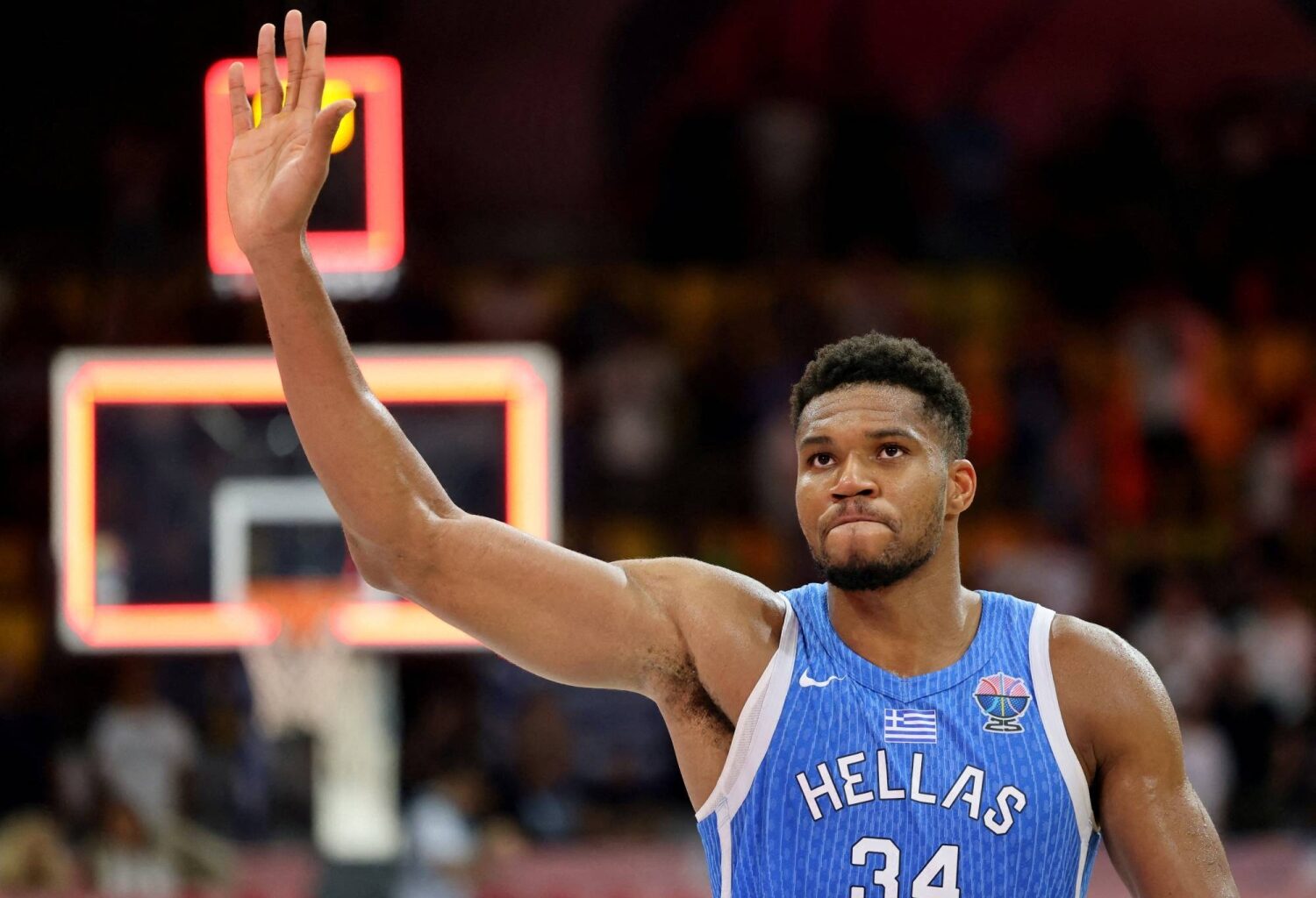 Giannis Antetokounmpo wants to finish career in native Greece